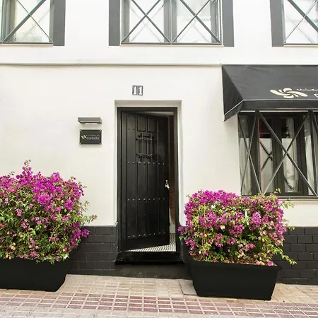 Aparthotel Vientos De