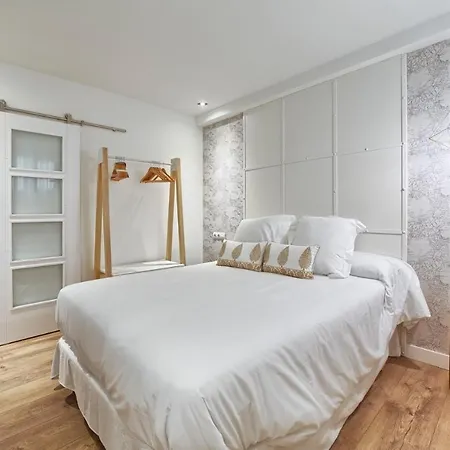 Aparthotel Vientos De